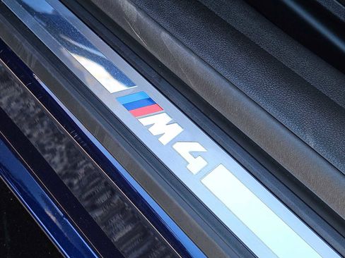 Used 2024 BMW M4 Coupe w/ Executive Package image 40