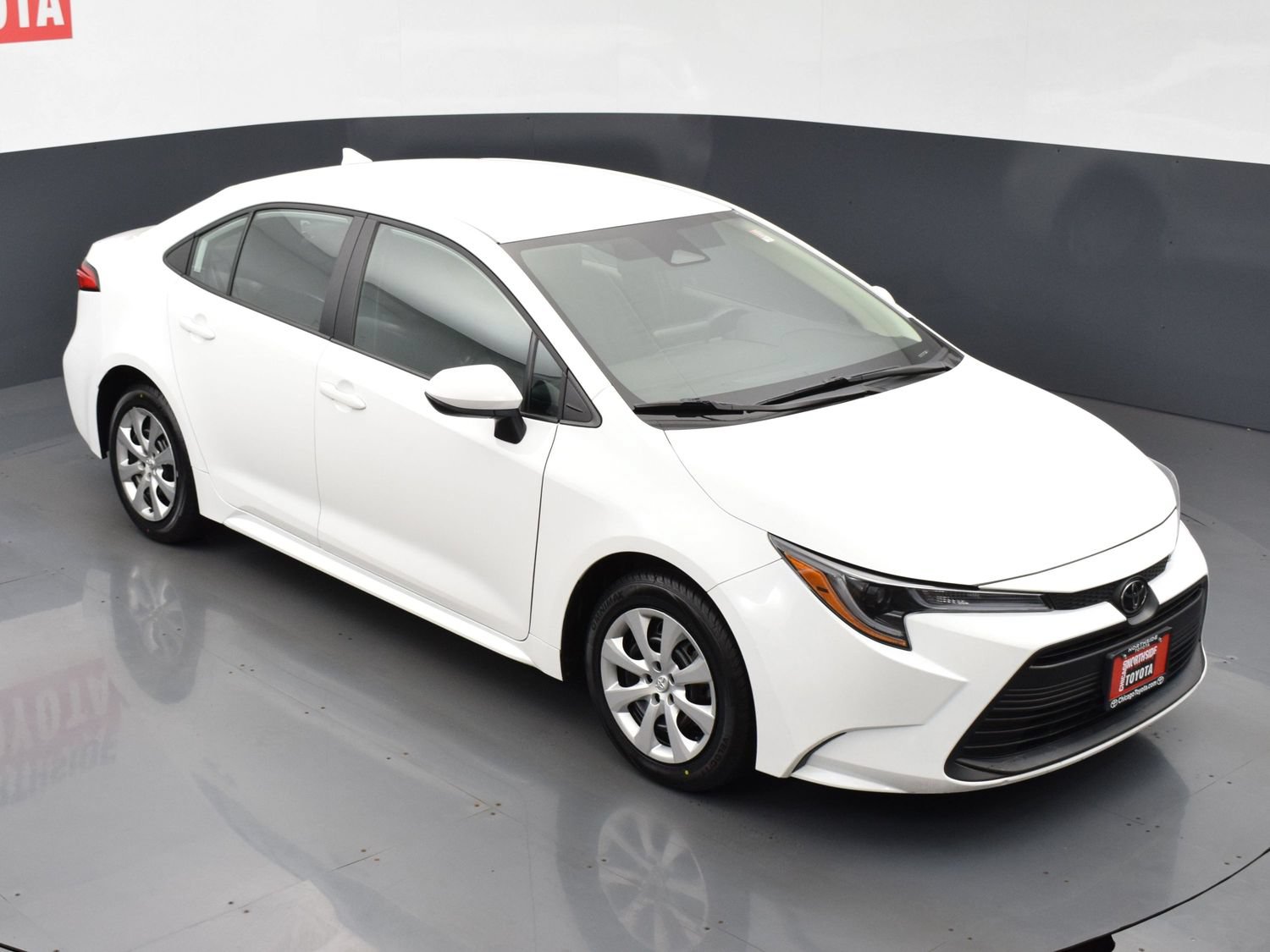 Used 2025 Toyota Corolla LE FWD image 21