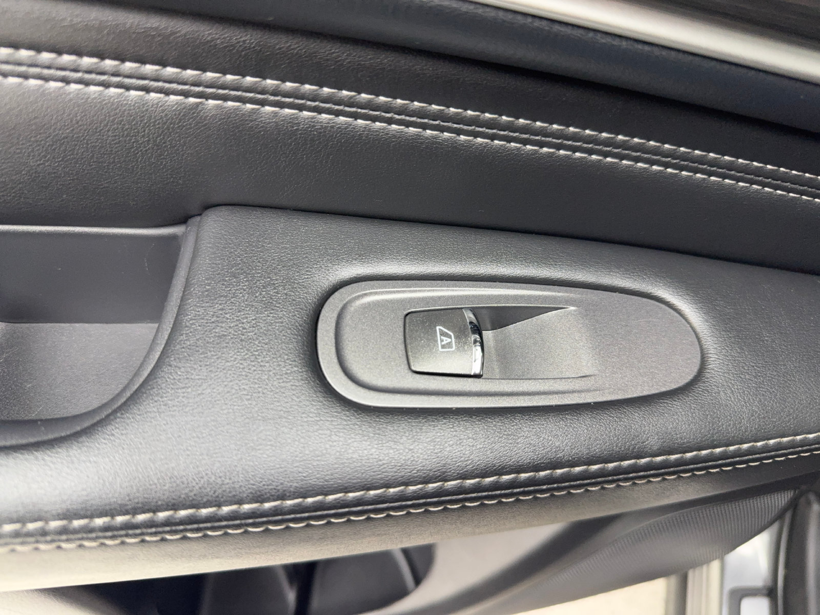 Used 2020 INFINITI QX60 Pure AWD/4WD image 40