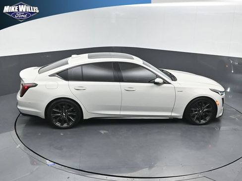 Used 2023 Cadillac CT5 V w/ Premium Package RWD image 16
