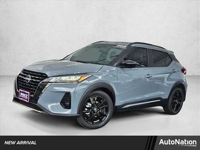 Used 2022 Nissan Kicks SR w/ Premium Package