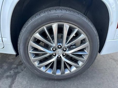 New 2026 Buick Enclave Avenir w/ Super Cruise Package image 9