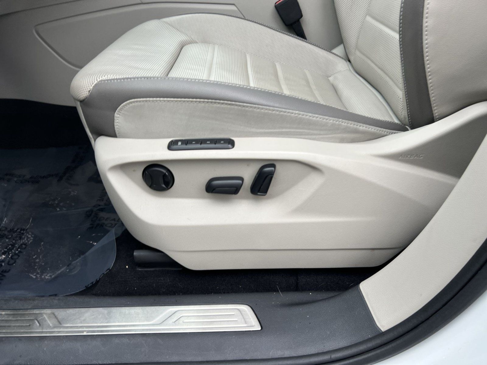 Used 2021 Volkswagen Atlas SEL Premium AWD/4WD image 14