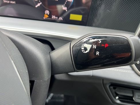 New 2026 Volkswagen Tiguan SE image 32