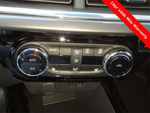 New 2026 Chevrolet Trax ACTIV w/ Driver Confidence Package image 19