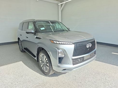 New 2026 INFINITI QX80 Luxe w/ Cargo Package AWD/4WD image 7