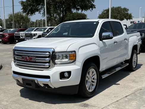 Used 2020 GMC Canyon SLT RWD image 9