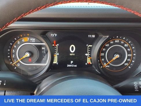 Used 2024 Jeep Wrangler Unlimited Rubicon w/ Convenience Group AWD/4WD image 11