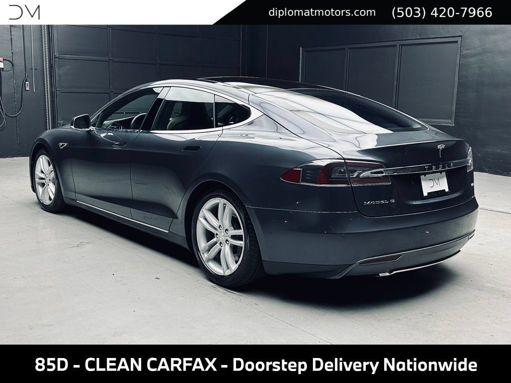 Used 2015 Tesla Model S 85D AWD/4WD image 5