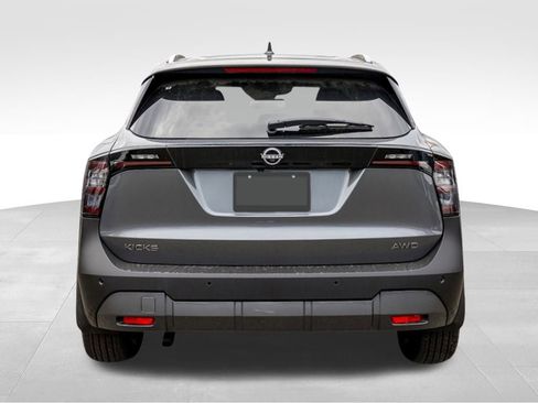 New 2026 Nissan Kicks SV w/ SV Premium Package image 3