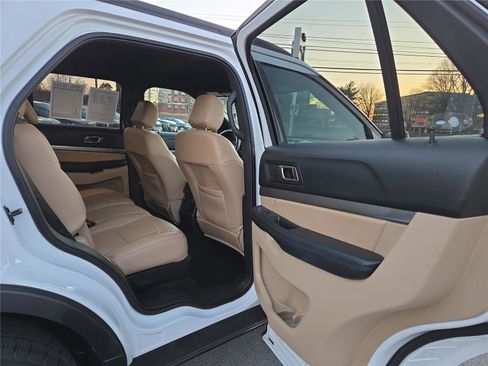 Used 2017 Ford Explorer 4WD image 30