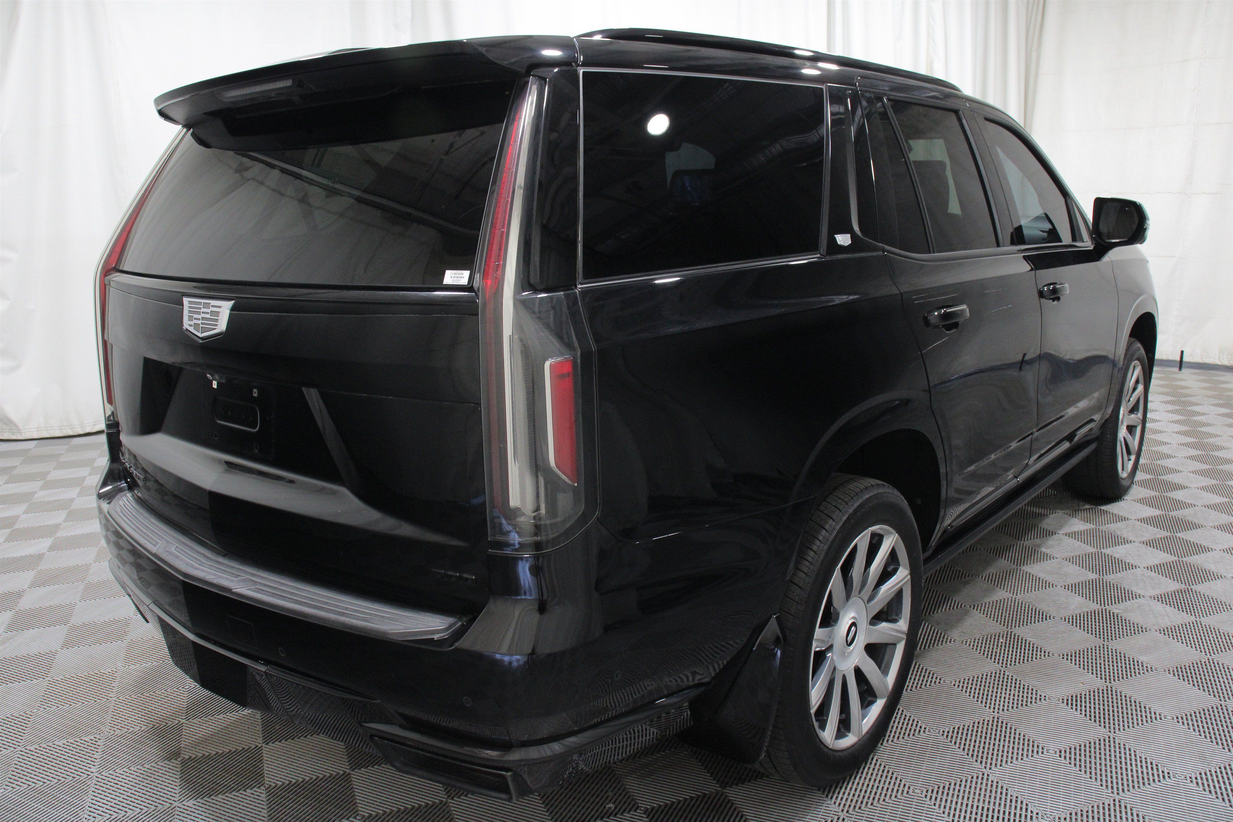 Used 2021 Cadillac Escalade Sport Platinum AWD/4WD image 36