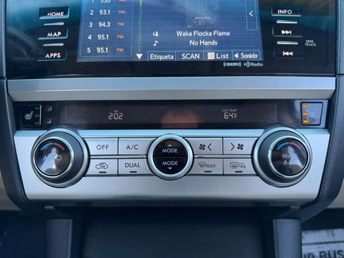 Used 2015 Subaru Legacy 2.5i Premium image 24