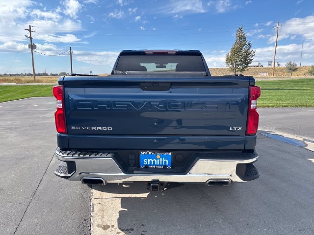 Used 2019 Chevrolet Silverado 1500 LTZ AWD/4WD image 4