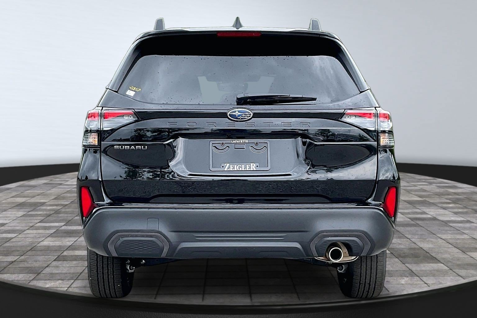 Used 2026 Subaru Forester Limited AWD/4WD image 4