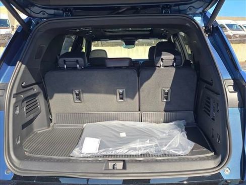 New 2026 Chevrolet Traverse RS image 23