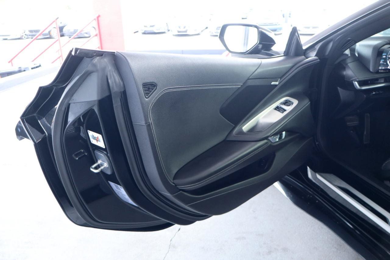 Used 2023 Chevrolet Corvette Z06 RWD image 40