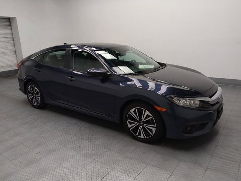 Used 2017 Honda Civic EX-T image 11