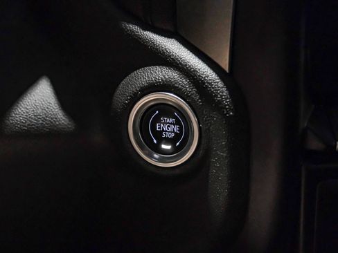 Used 2019 Chevrolet Silverado 1500 LT w/ All-Star Edition image 22