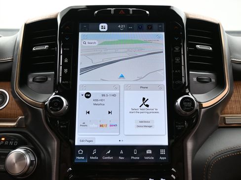 Used 2022 RAM 1500 Limited image 29