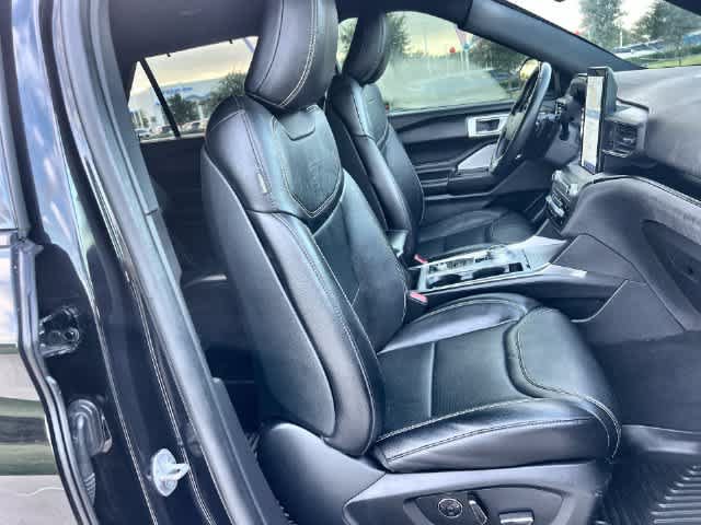 Used 2020 Ford Explorer ST w/ Premium Technology Package AWD/4WD image 12