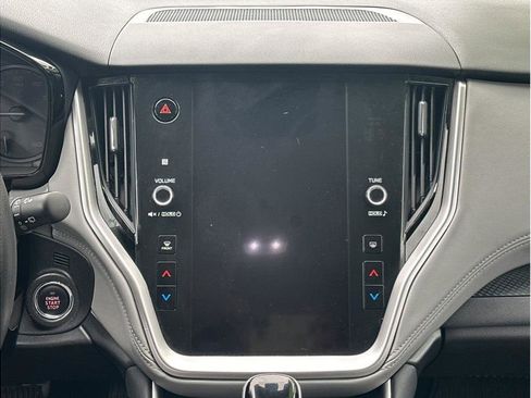 Used 2023 Subaru Outback Premium image 16