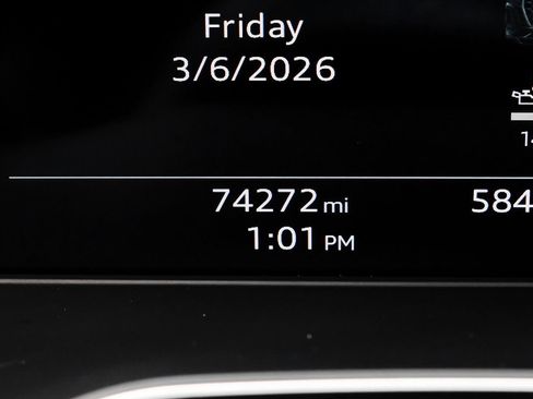 Used 2021 Audi Q5 Prestige w/ Prestige Package image 18