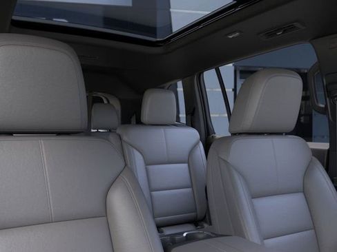 New 2025 GMC Acadia Elevation w/ Elevation Premium Package image 24