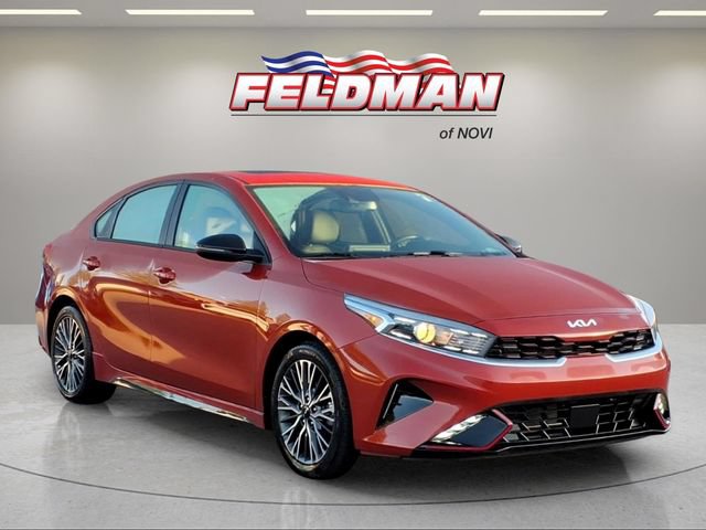 Used 2024 Kia Forte GT-Line w/ GT-Line Premium Package FWD image 8