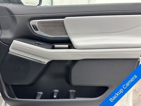 New 2026 Ford Expedition Max Platinum w/ Platinum Ultimate Package AWD/4WD image 12