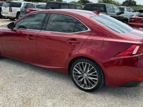Used 2014 Lexus IS 250 w/ Premium Package RWD image 2