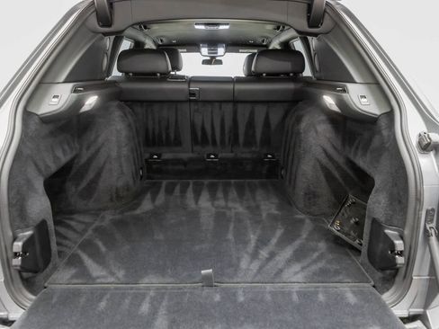 Used 2022 Rolls-Royce Cullinan image 33