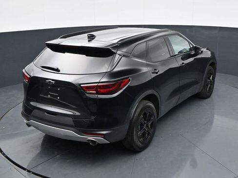 Used 2023 Chevrolet Blazer LT w/ Sound & Technology Package image 32