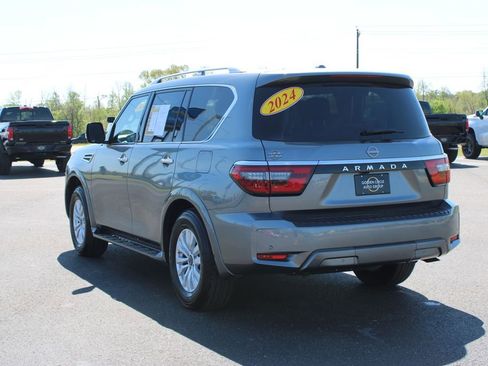 Used 2024 Nissan Armada SV w/ Cargo Package AWD/4WD image 7