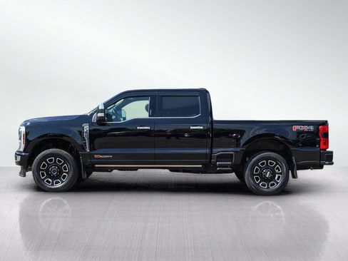 Used 2024 Ford F350 Platinum w/ FX4 Off-Road Package AWD/4WD image 2