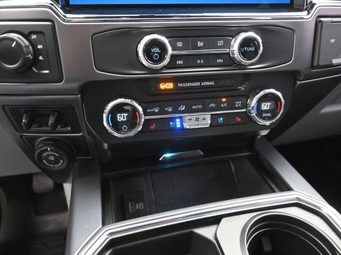 Used 2022 Ford F350 Limited AWD/4WD image 29
