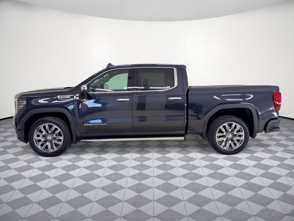 Used 2023 GMC Sierra 1500 Denali w/ Denali Reserve Package RWD image 2