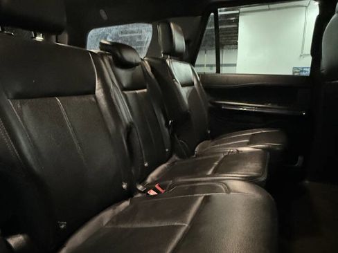 Used 2020 Ford Expedition XLT w/ Equipment Group 201A image 11