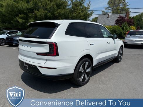New 2025 Volvo EX90 Plus image 8