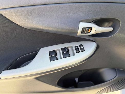Used 2011 Toyota Corolla S FWD image 10