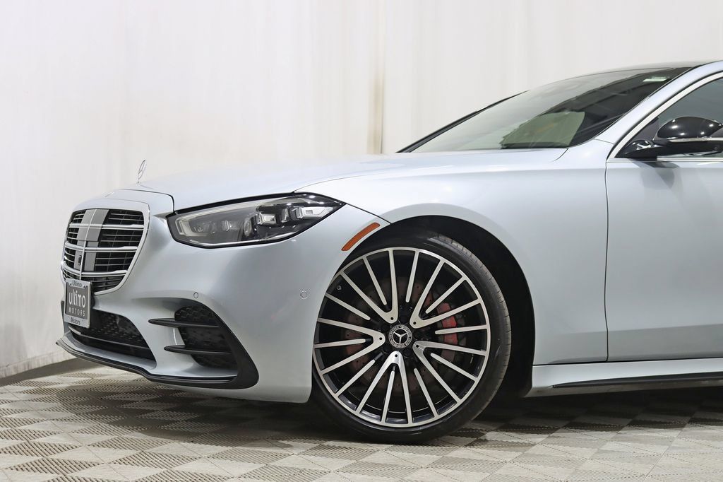 Used 2021 Mercedes-Benz S 580 4MATIC Sedan image 3