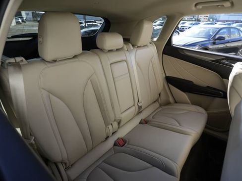 Used 2017 Lincoln MKC Premiere AWD/4WD image 27