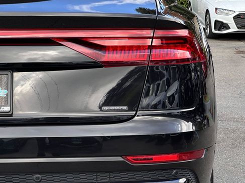 Used 2019 Audi Q8 Prestige w/ Luxury Package AWD/4WD image 40