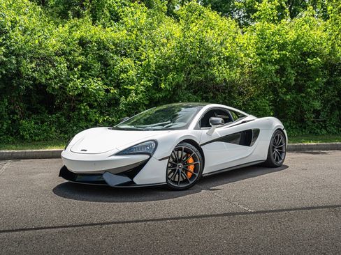 Used 2019 McLaren 570S Coupe RWD image 97