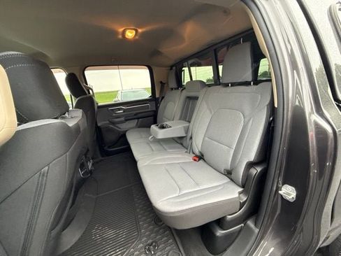 Used 2020 RAM 1500 Big Horn AWD/4WD image 16