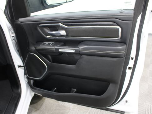 Used 2023 RAM 1500 Laramie AWD/4WD image 28
