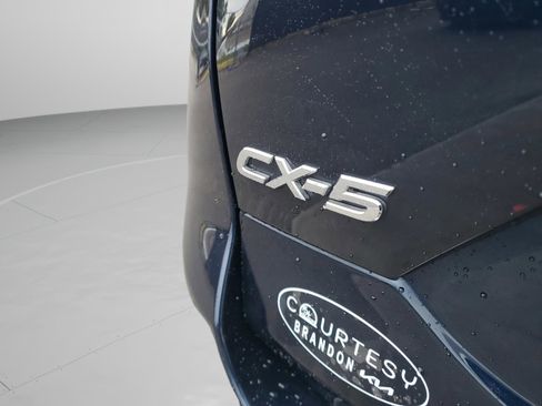 Used 2019 MAZDA CX-5 Touring image 9