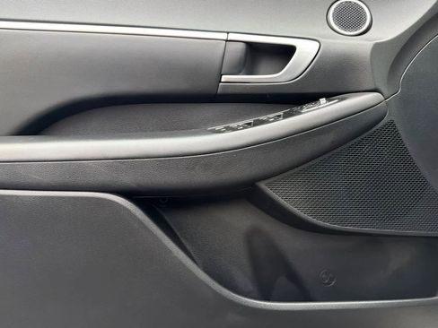 Used 2021 Hyundai Sonata SEL w/ Preferred Accessory Package image 14