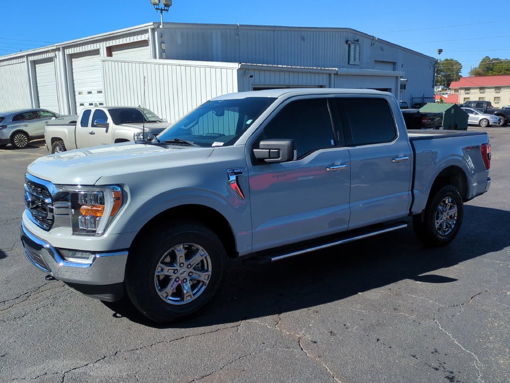 Used 2023 Ford F150 XLT w/ Equipment Group 302A High AWD/4WD image 9