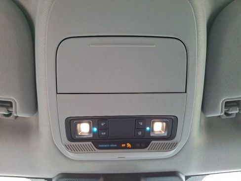 Used 2023 Ford F150 XLT image 14